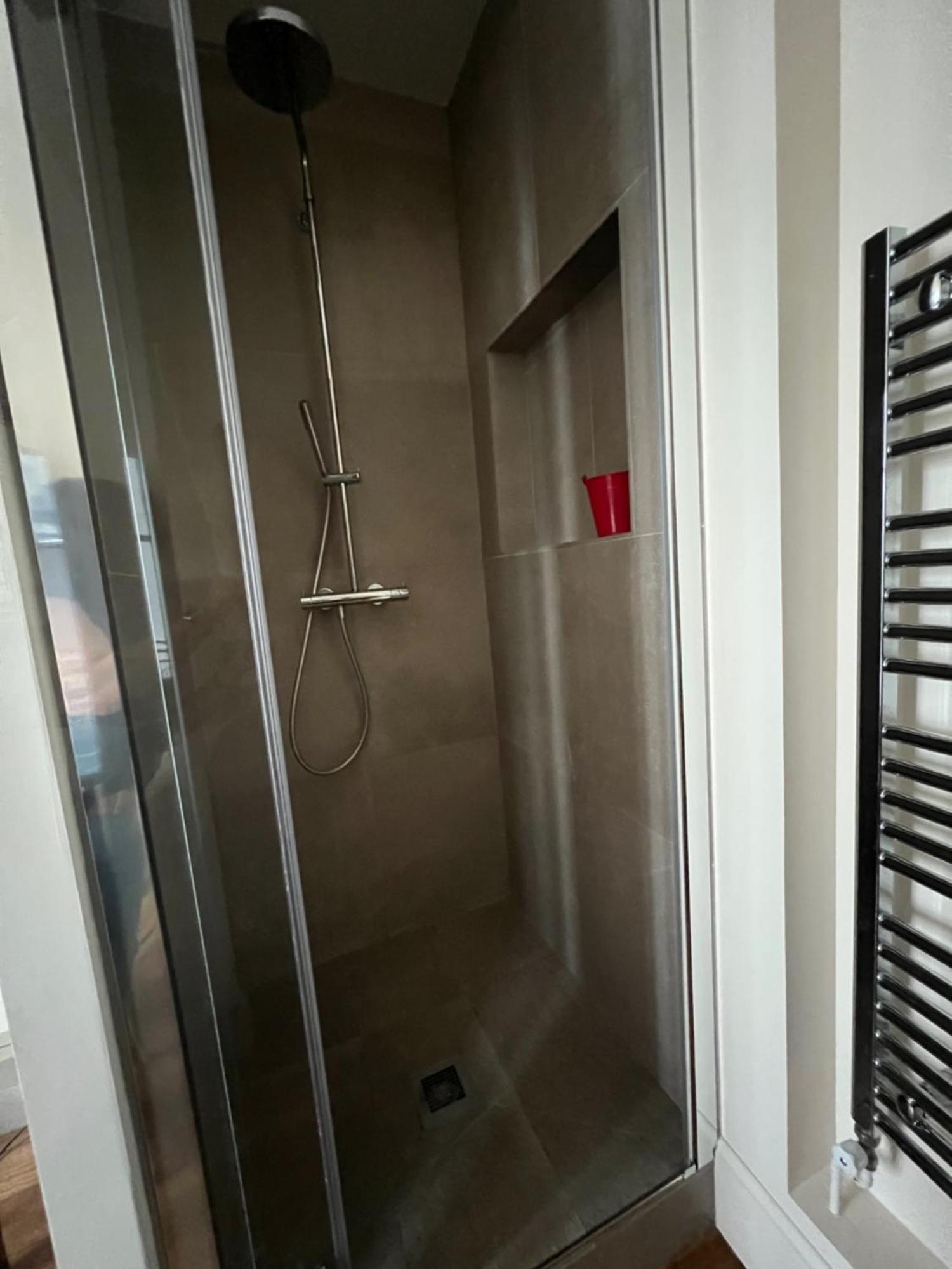 Hyper Centre ,Jolie Chambre Climatisee Avec Parking Securise Gratuit 克莱蒙费朗 外观 照片